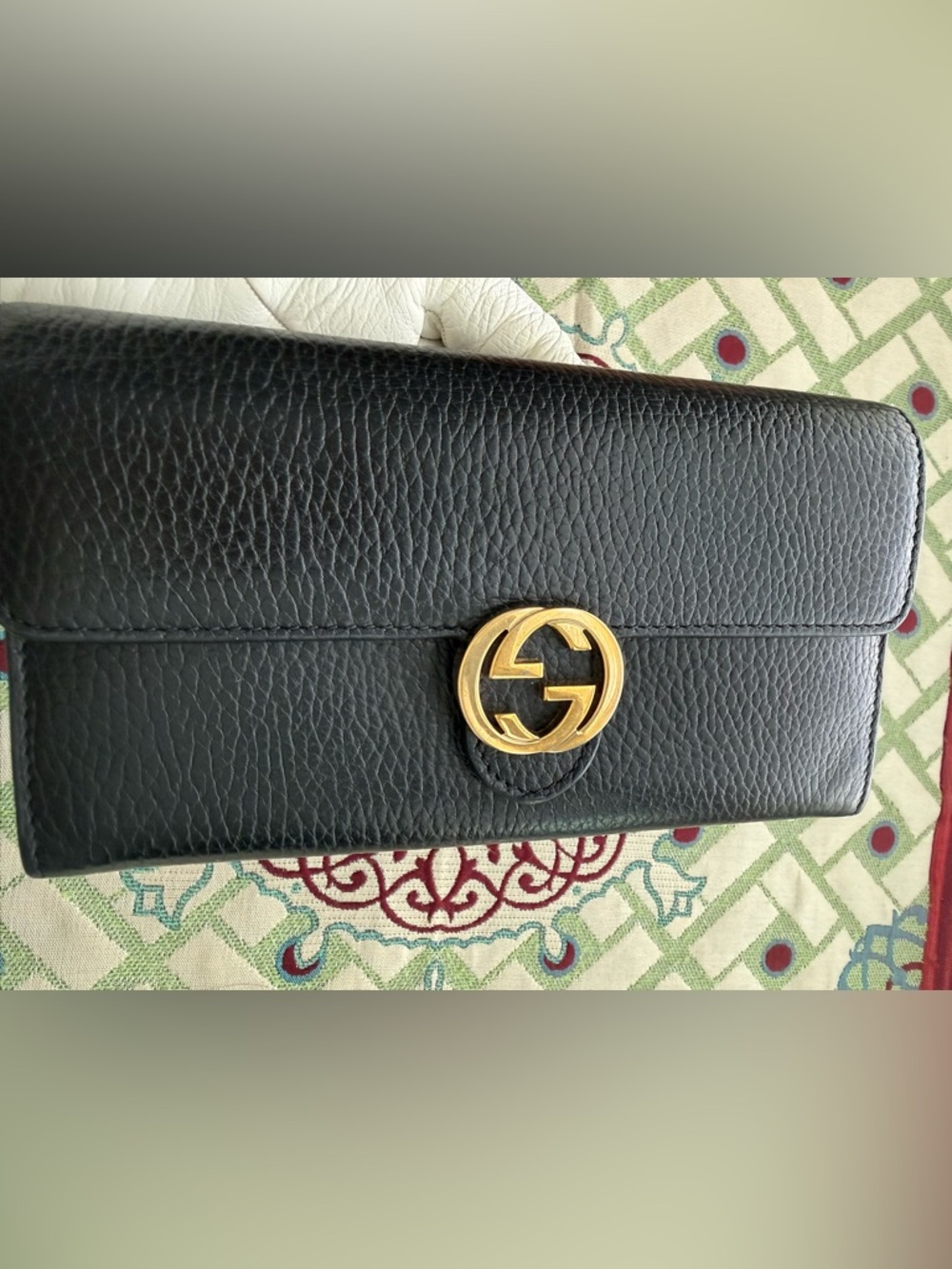 Gucci Black Leather Wallet with Gold Interlocking G - Picture 12 of 16